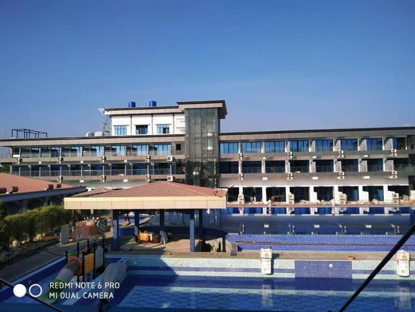 Excel River View Yangon Dış mekan fotoğraf