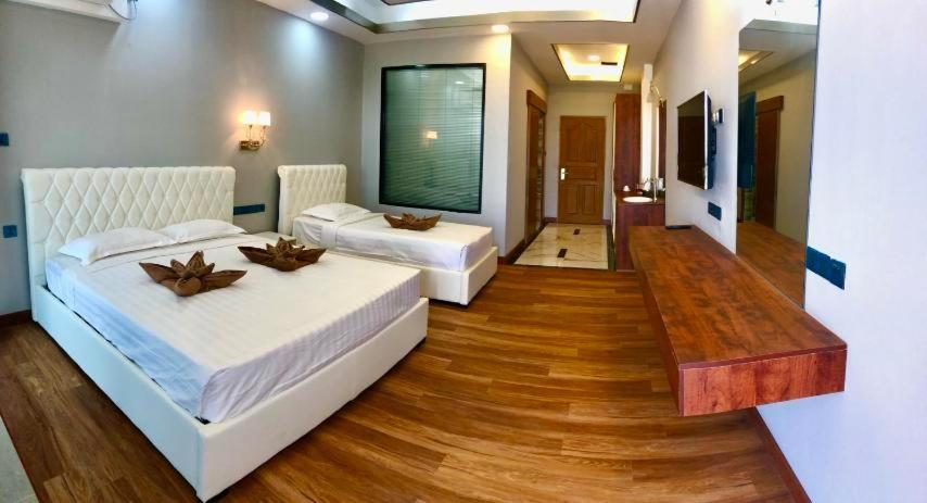 Excel River View Yangon Dış mekan fotoğraf